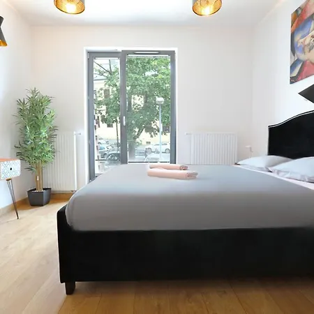 Luxury - Old Town - River- Wawel Apartment Krakow